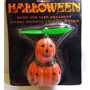 Halloween Stacked Pumpkins Home & Yard Ornament Spinning Motion Sealed On Card